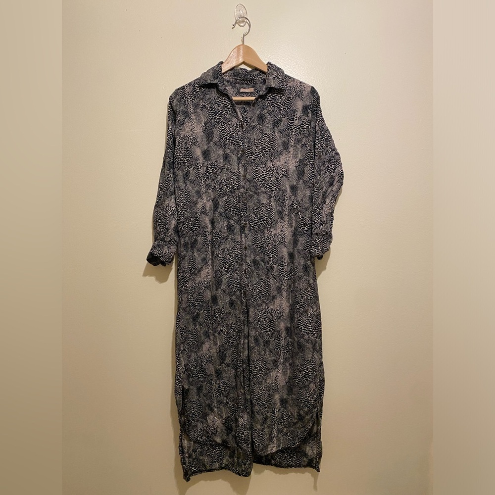 KHUSH ANIMAL PRINT RAYON BUTTON DOWN MIDI DRESS . Size Xs